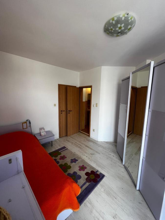 Modern Beachfront Apartment With Pool Rawda Zewnętrze zdjęcie